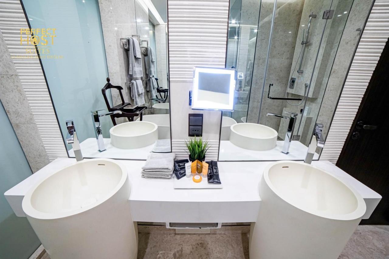 Ph Suites At Pavilion Bukit Bintang กัวลาลัมเปอร์ ภายนอก รูปภาพ Bathroom
